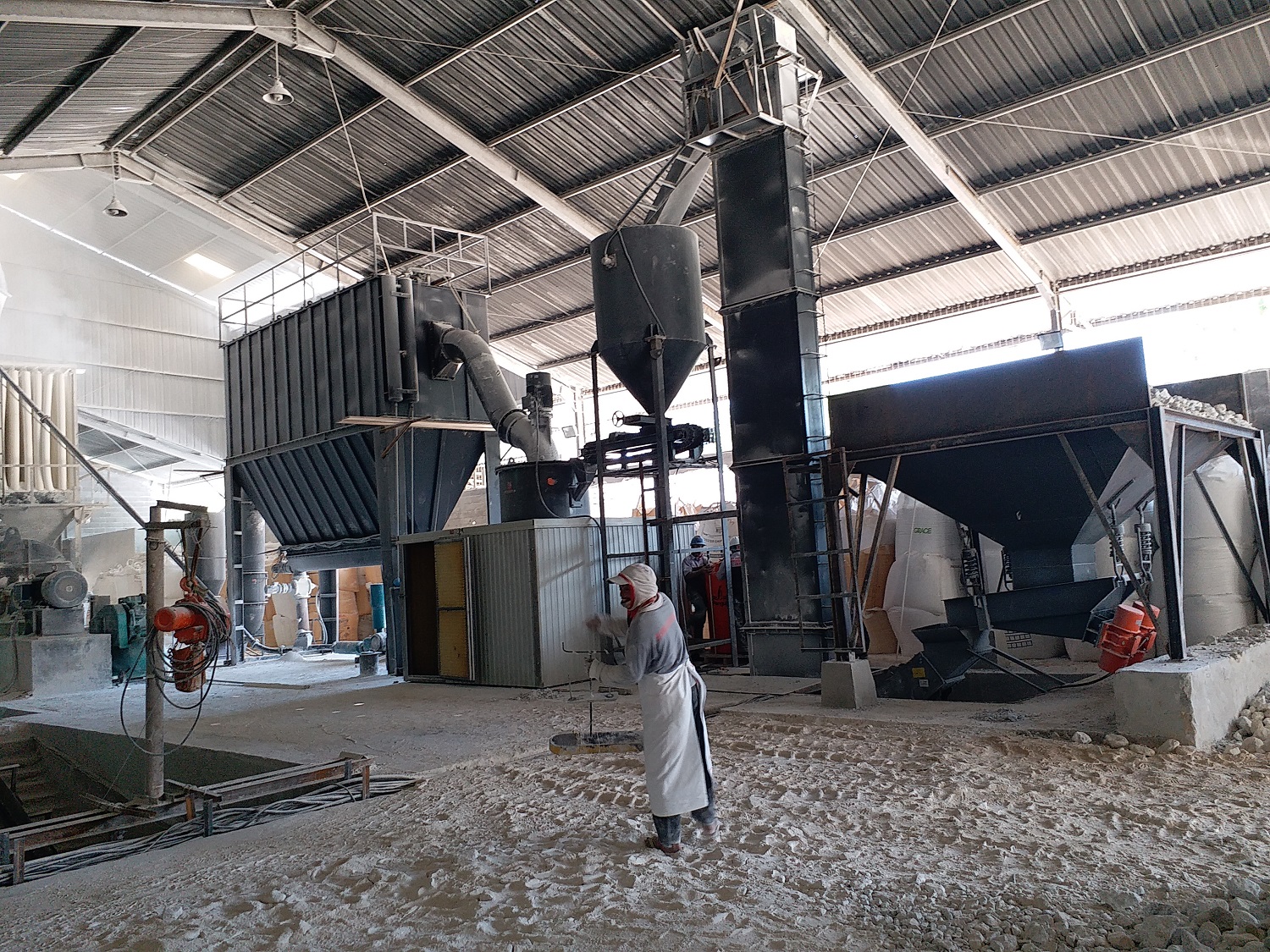 Mantenimiento de maquina pulverizadora de minerales