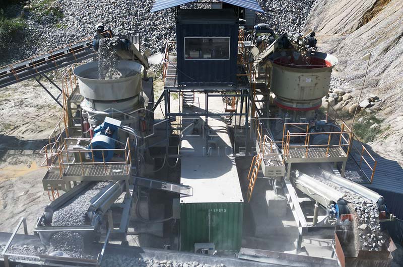 Proceso de trituración móvil de piedra y roca
