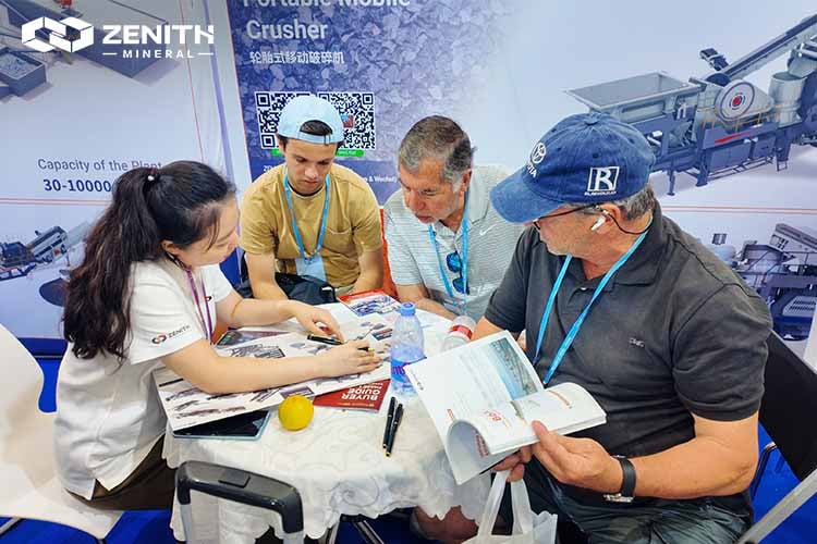 ¡Gratitud y nuevos comienzos en la Feria de Cantón!